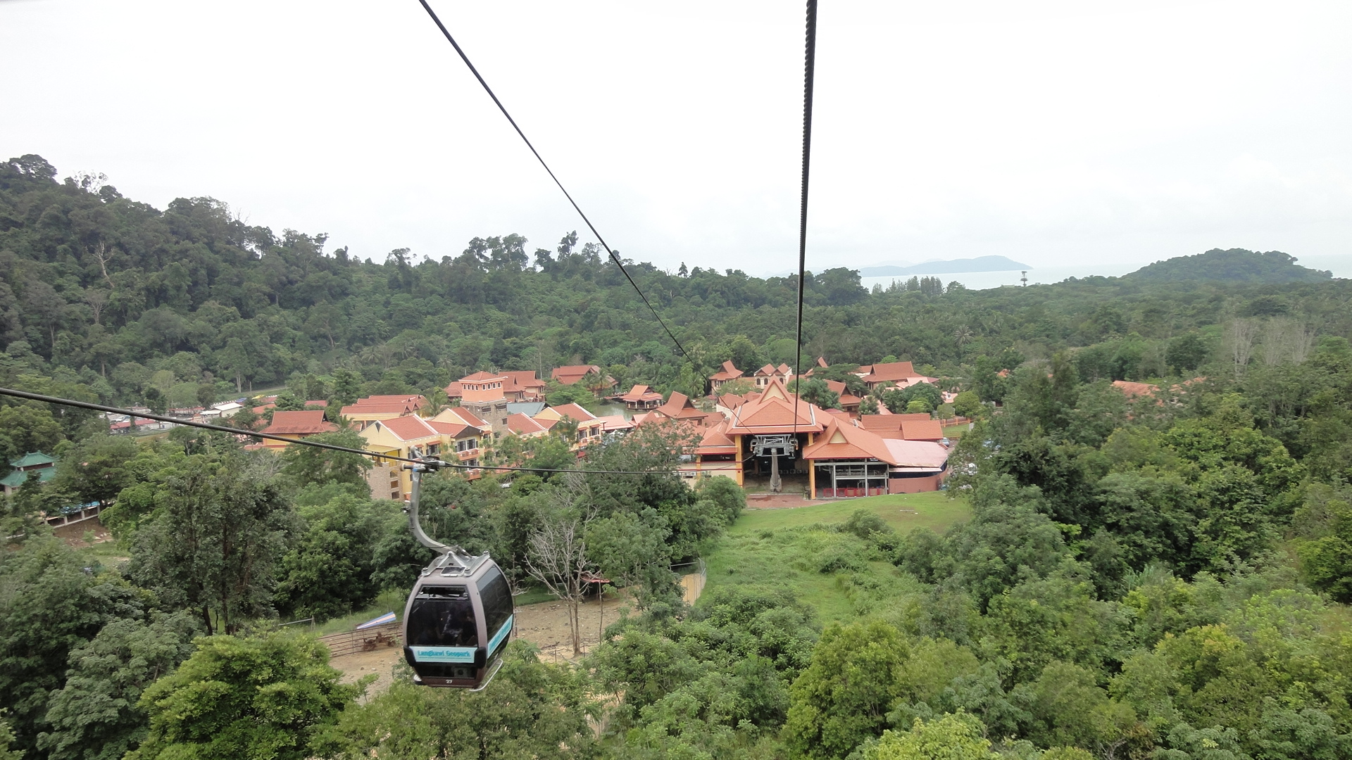 Cable car